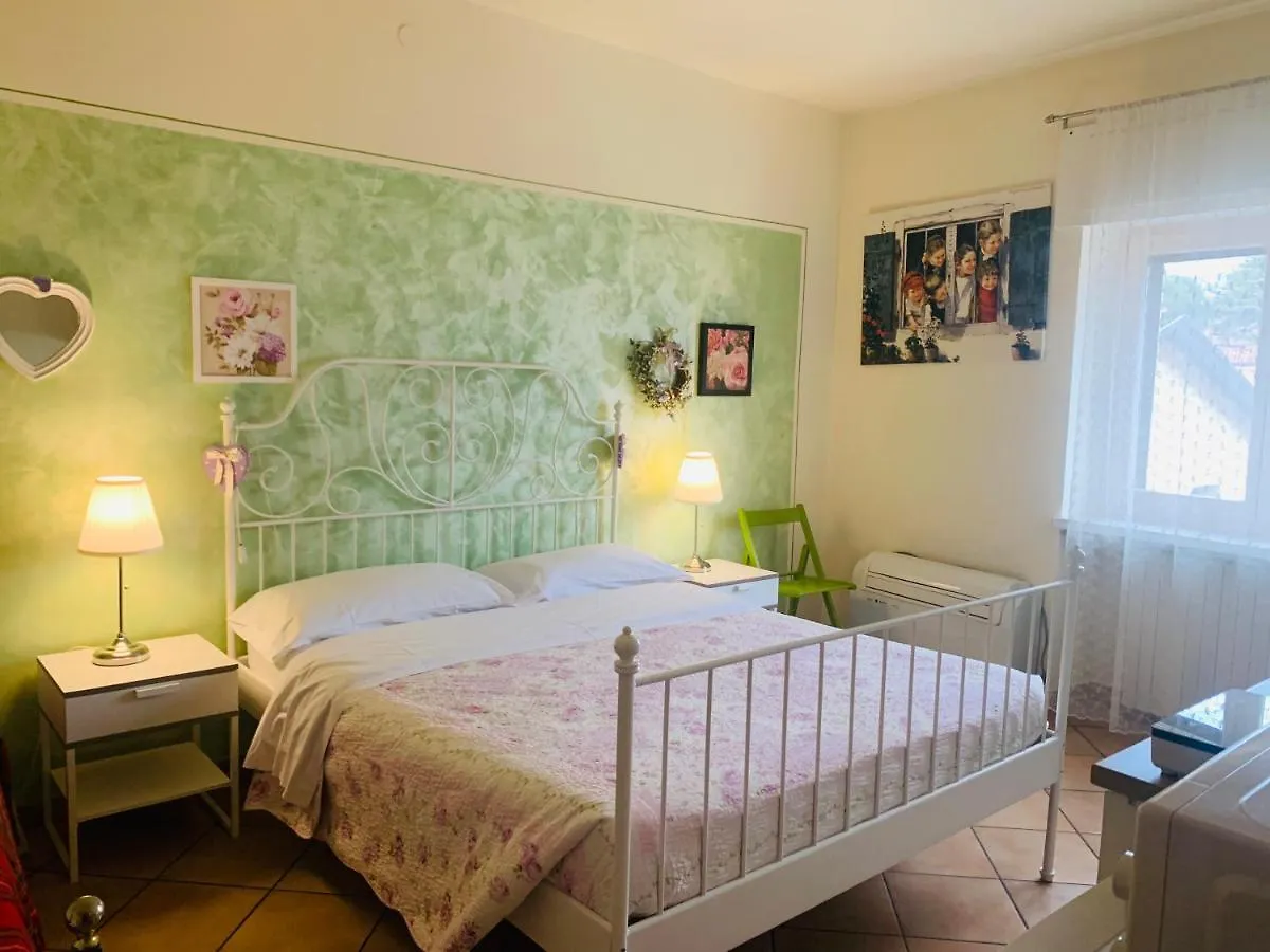 Casabelle 1 - a 100m dall'ospedale! Negrar 0*,  Italia